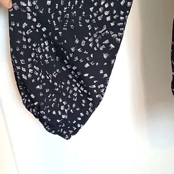 Chico's Black Blouse, White Dots, Gray Embroidered Neckline, Gold Beads,Sz 0,Sml - Picture 7 of 14